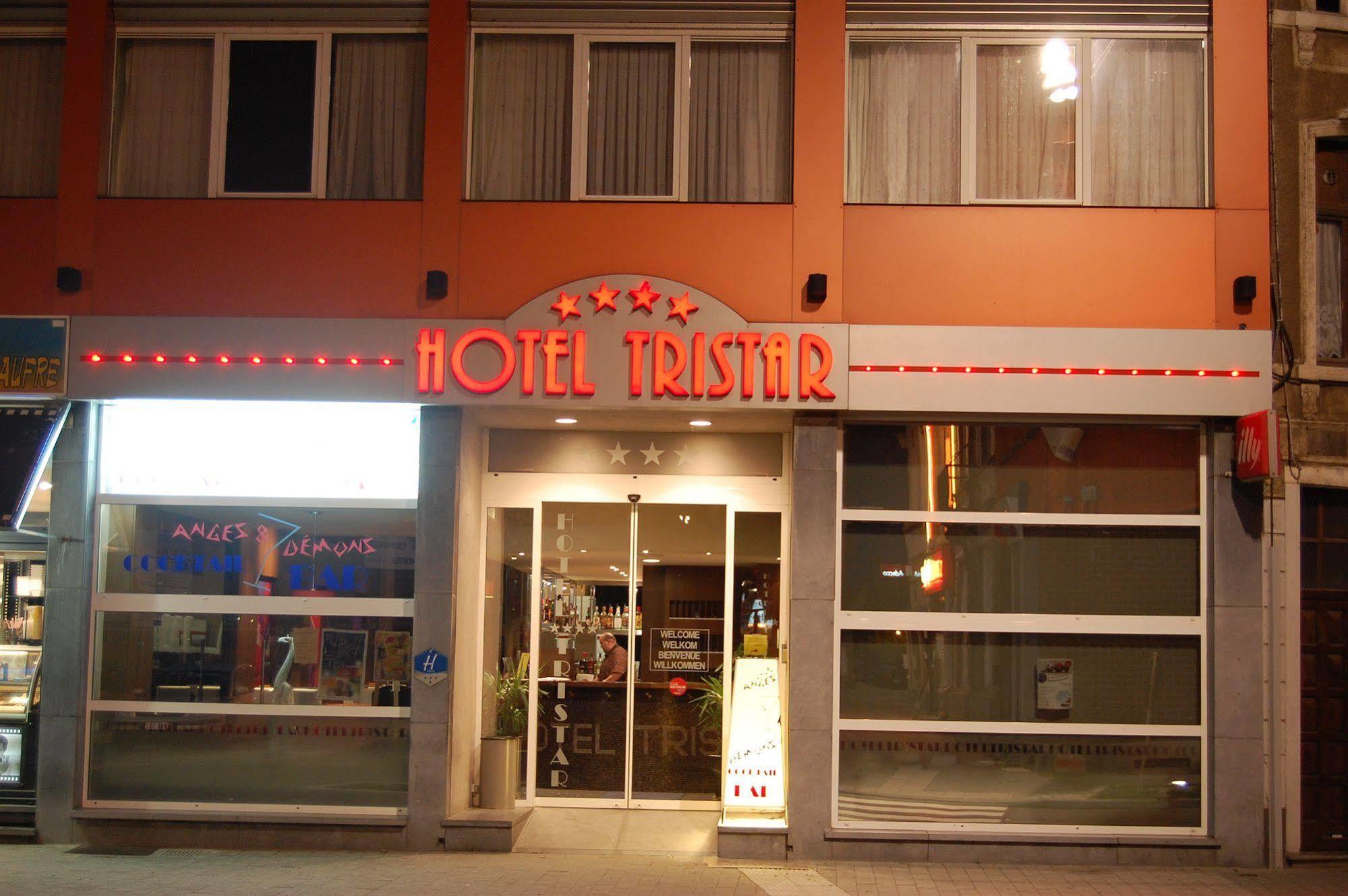 三星酒店 拉卢维耶尔 外观 照片